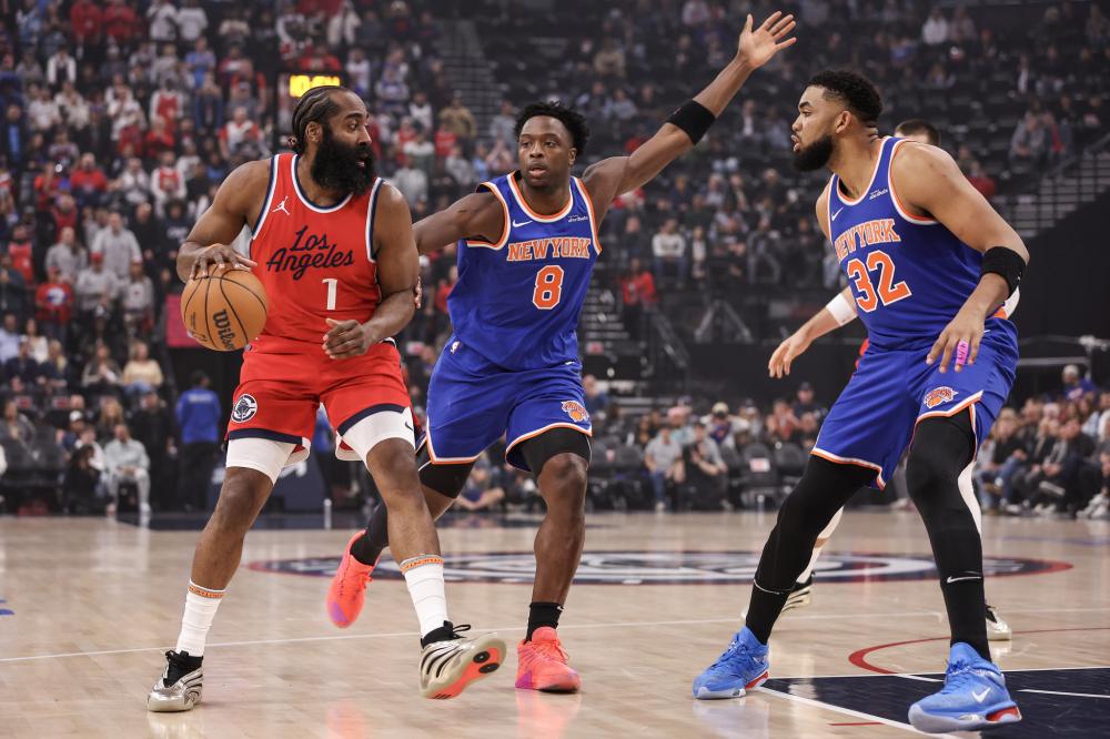 12亿美元 12亿美元