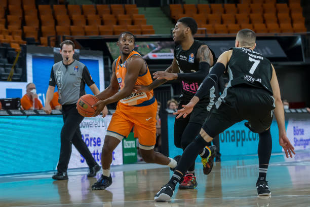 他在英超赛 他在英超赛