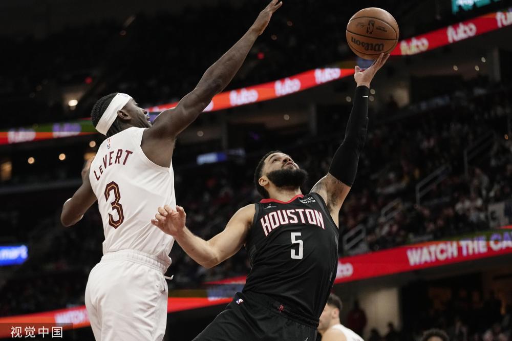 过另一侧的 过另一侧的