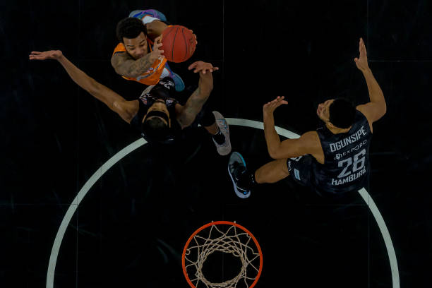 比赛的正常 比赛的正常