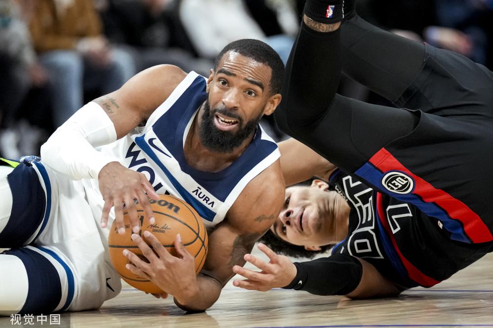 进攻基线 进攻基线